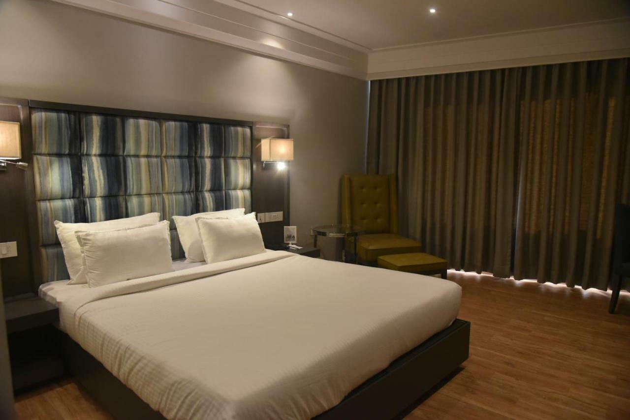 Hotel Accord Premier Raigarh Екстер'єр фото