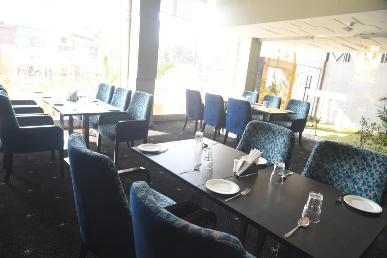 Hotel Accord Premier Raigarh Екстер'єр фото